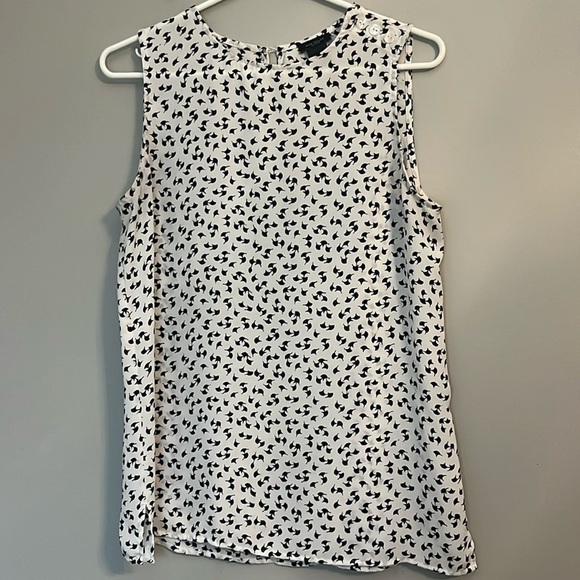 Ann Taylor Factory Black and White Sleeveless Blouse Size S - Picture 1 of 9
